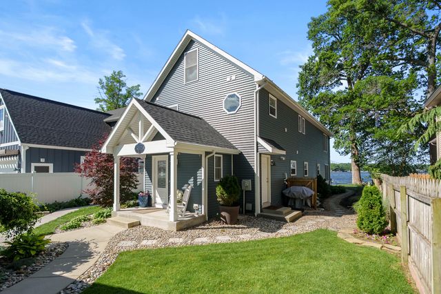 2136 Ames Drive, Portage, MI 49002