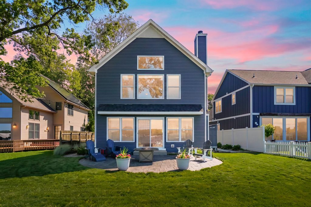 2136 Ames Drive, Portage, MI 49002