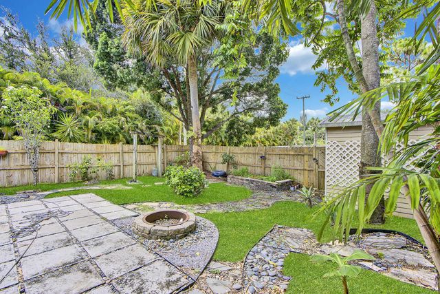 5893 CASSANDRA Court, West Palm Beach, FL 33415