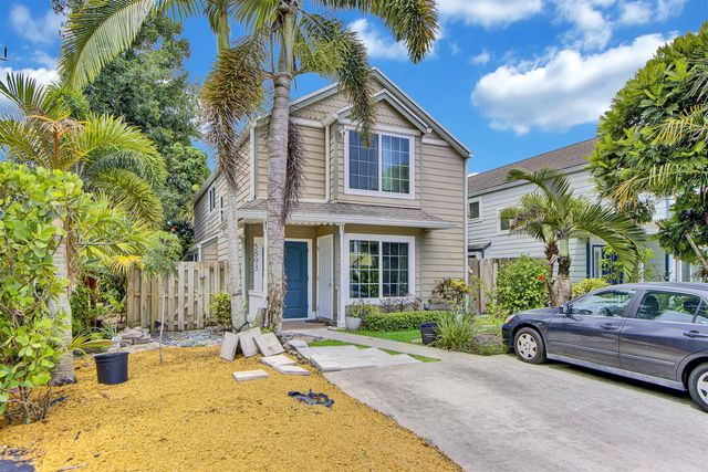 5893 CASSANDRA Court, West Palm Beach, FL 33415