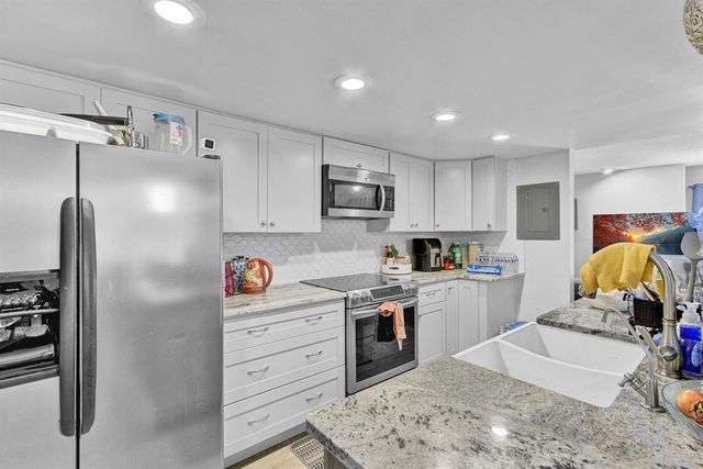 5893 CASSANDRA Court, West Palm Beach, FL 33415
