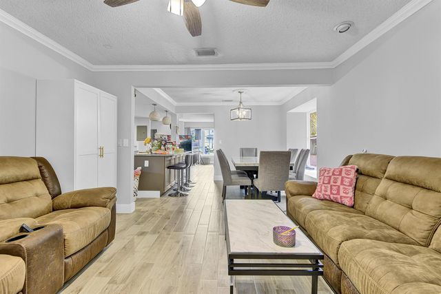 5893 CASSANDRA Court, West Palm Beach, FL 33415