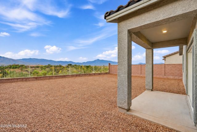 8774 S Circulo Generoso, Vail, AZ 85641