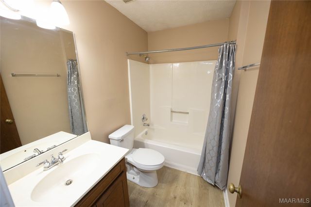 510 HOLLOW WOOD Road, Montgomery, AL 36109