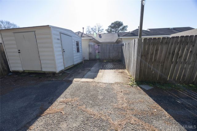 510 HOLLOW WOOD Road, Montgomery, AL 36109