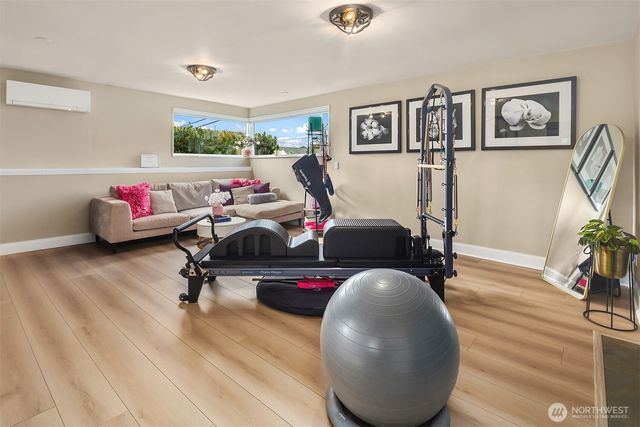 810 Walnut Street, Edmonds, WA 98020
