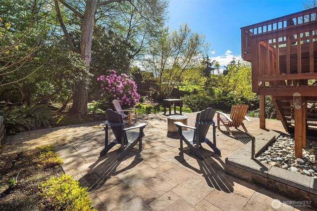 810 Walnut Street, Edmonds, WA 98020