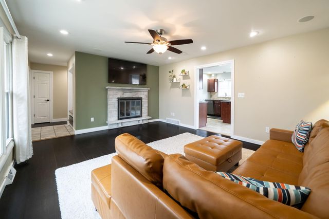 767 Beaumont Drive NW, Grand Rapids, MI 49504