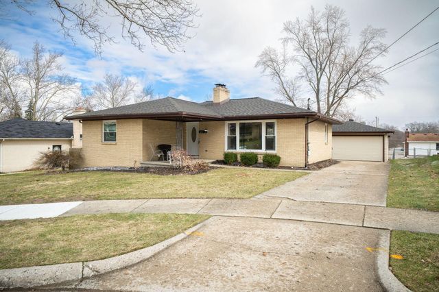 767 Beaumont Drive NW, Grand Rapids, MI 49504