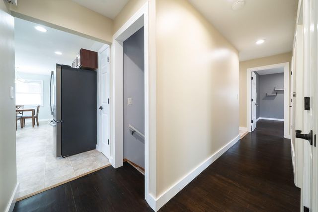 767 Beaumont Drive NW, Grand Rapids, MI 49504