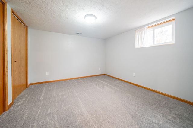 767 Beaumont Drive NW, Grand Rapids, MI 49504