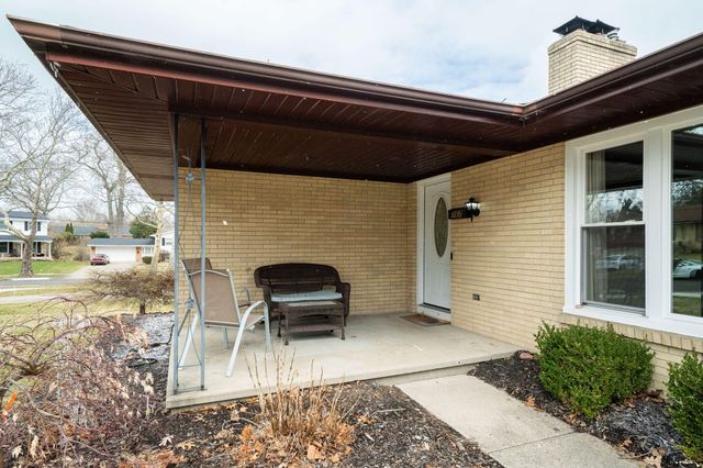 767 Beaumont Drive NW, Grand Rapids, MI 49504