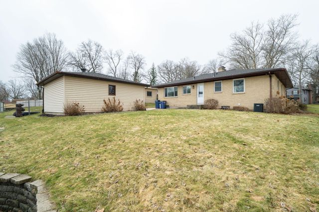 767 Beaumont Drive NW, Grand Rapids, MI 49504