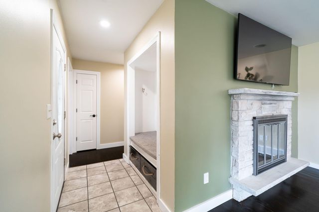 767 Beaumont Drive NW, Grand Rapids, MI 49504