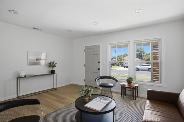 6140 Fulcher, North Hollywood, CA 91606