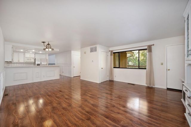 7443 Heritage Meadow Pl, Citrus Heights, CA 95610