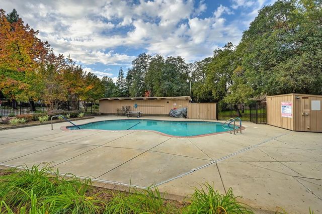 7443 Heritage Meadow Pl, Citrus Heights, CA 95610