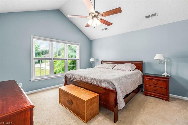 129 Twin Valley Drive, Clemmons, NC 27012