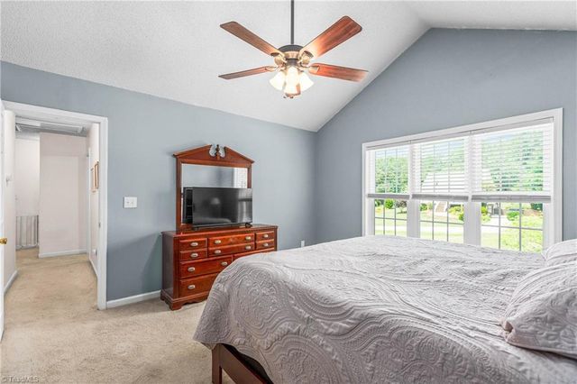 129 Twin Valley Drive, Clemmons, NC 27012