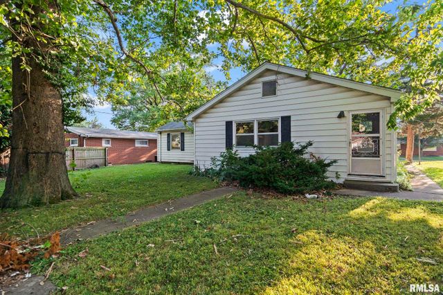 510 S WESTGATE Avenue, Jacksonville, IL 62650