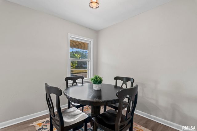 510 S WESTGATE Avenue, Jacksonville, IL 62650