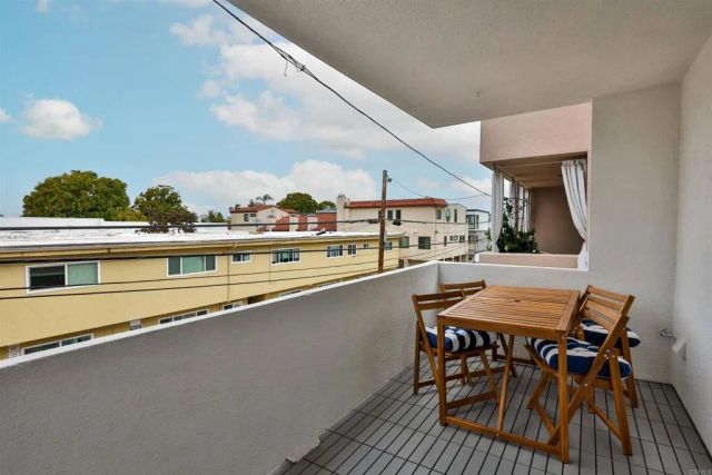 942 D Avenue B, Coronado, CA 92118