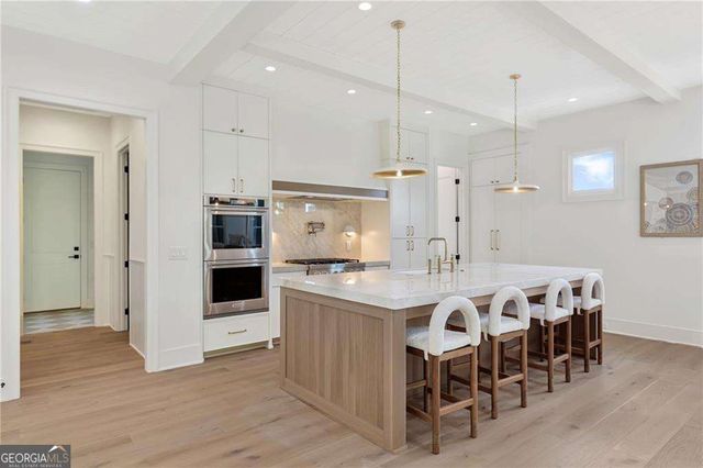 10908 Woodstock Road, Roswell, GA 30075