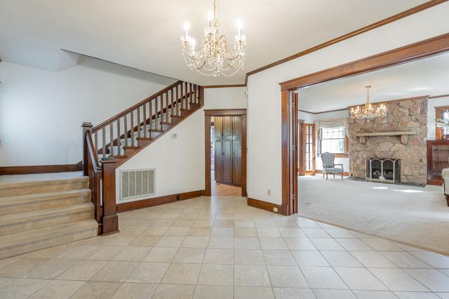 301 Mcfarland Road, Lookout Mountain, GA 30750