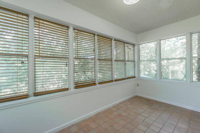 301 Mcfarland Road, Lookout Mountain, GA 30750