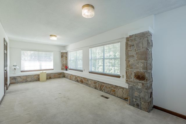 301 Mcfarland Road, Lookout Mountain, GA 30750