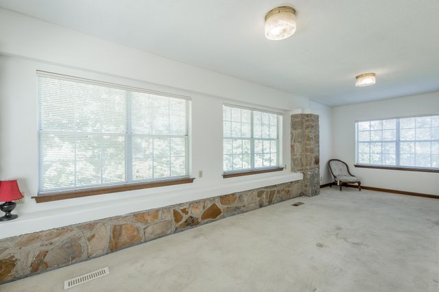 301 Mcfarland Road, Lookout Mountain, GA 30750