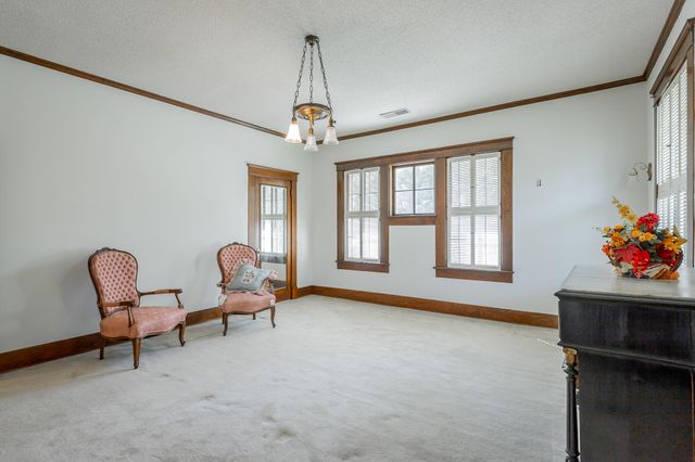301 Mcfarland Road, Lookout Mountain, GA 30750