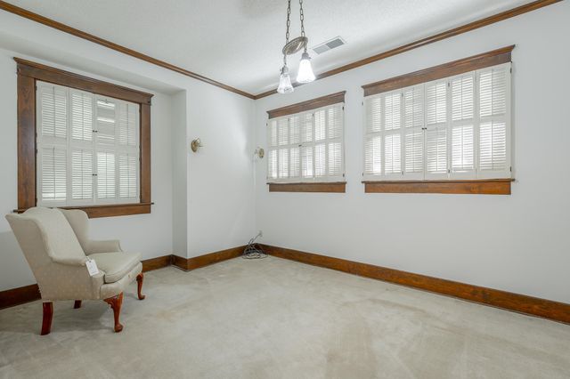 301 Mcfarland Road, Lookout Mountain, GA 30750