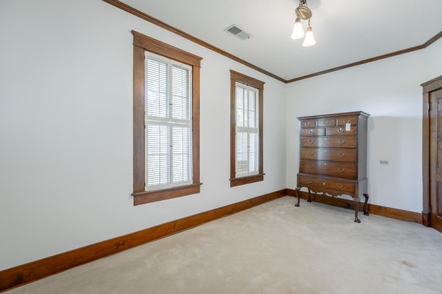 301 Mcfarland Road, Lookout Mountain, GA 30750