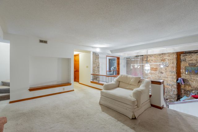301 Mcfarland Road, Lookout Mountain, GA 30750