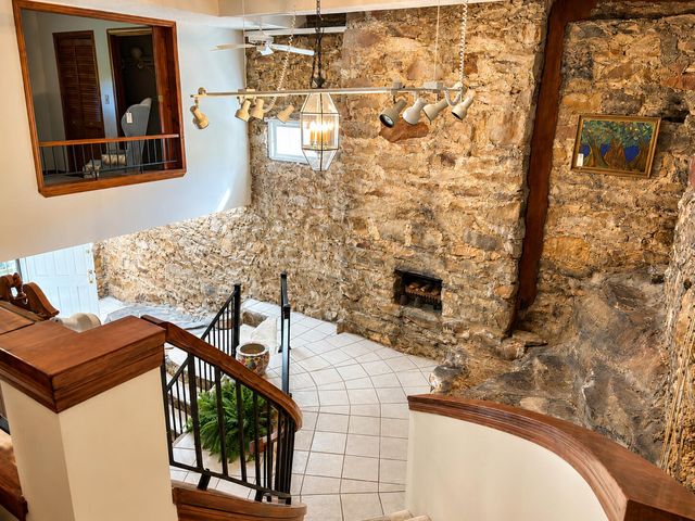 301 Mcfarland Road, Lookout Mountain, GA 30750