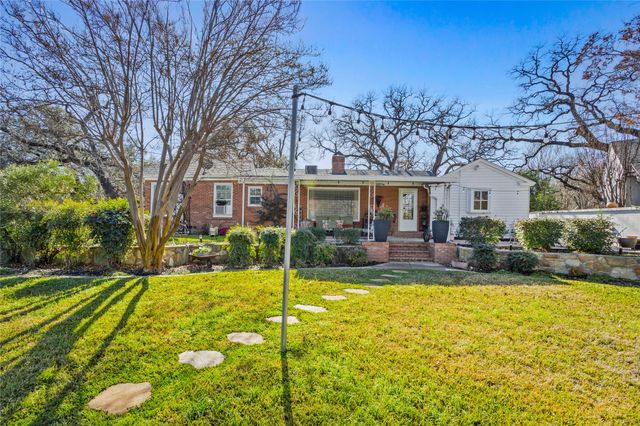 1415 Bluebonnet Drive, Fort Worth, TX 76111