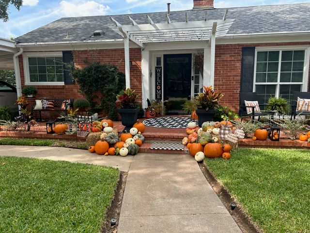 1415 Bluebonnet Drive, Fort Worth, TX 76111