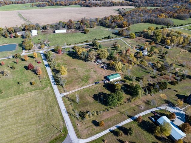 1250 NW 450th Road, Holden, MO 64040
