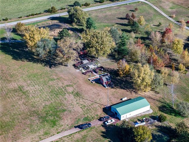 1250 NW 450th Road, Holden, MO 64040
