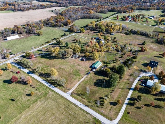 1250 NW 450th Road, Holden, MO 64040