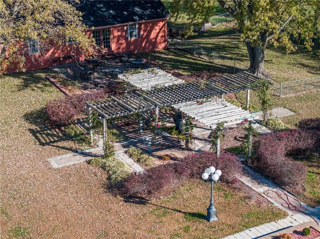 1250 NW 450th Road, Holden, MO 64040