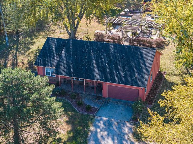 1250 NW 450th Road, Holden, MO 64040