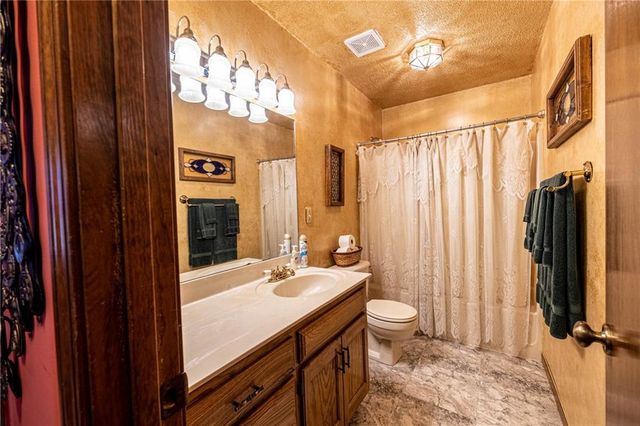 1250 NW 450th Road, Holden, MO 64040