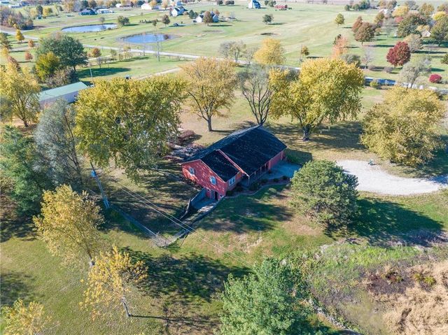 1250 NW 450th Road, Holden, MO 64040