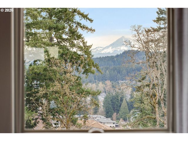 12492 Se 155TH Ave, Happy Valley, OR 97086