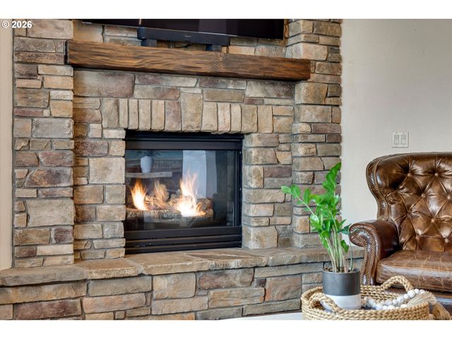 12492 Se 155TH Ave, Happy Valley, OR 97086