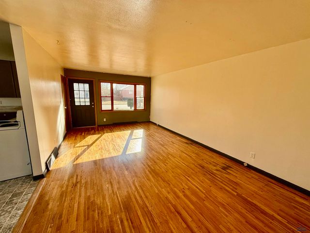 1218 E FRANKLIN, Rapid City, SD 57701