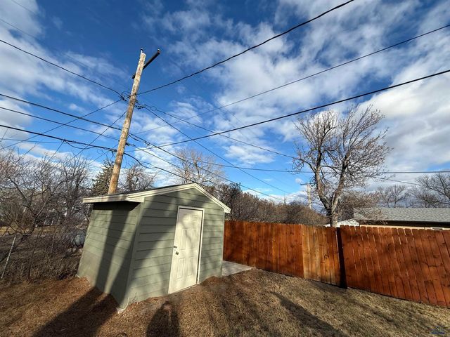 1218 E FRANKLIN, Rapid City, SD 57701