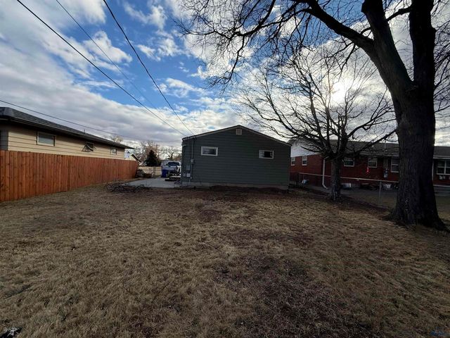 1218 E FRANKLIN, Rapid City, SD 57701
